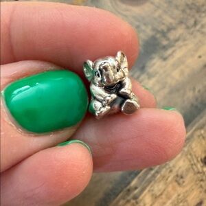 PANDORA elephants charm